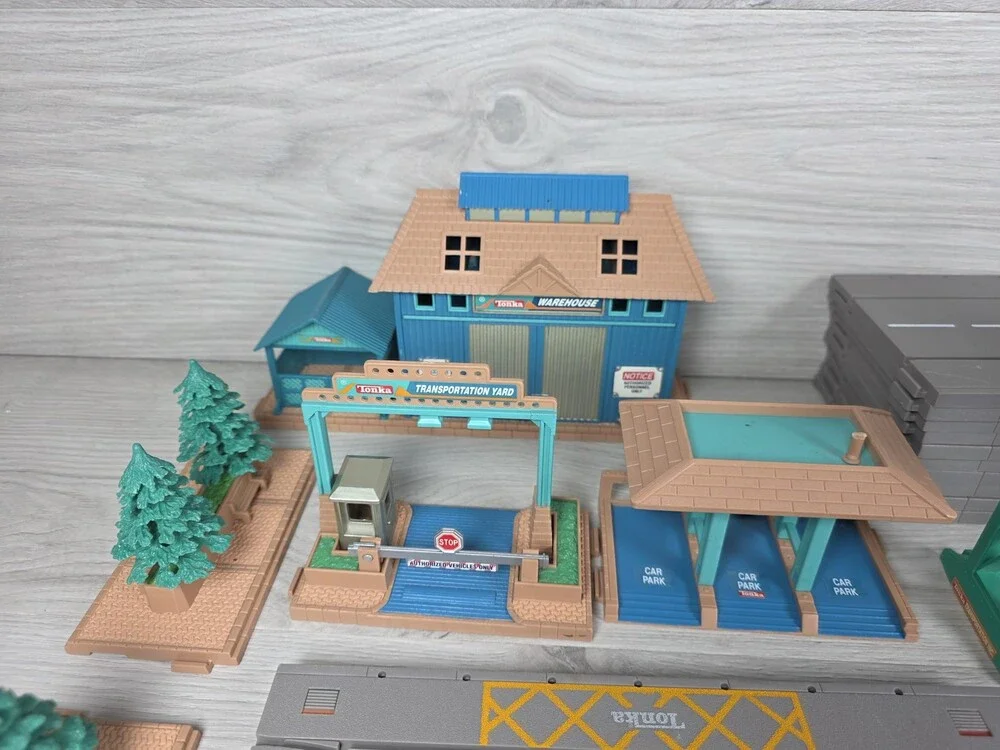Kent Toys tonka playset